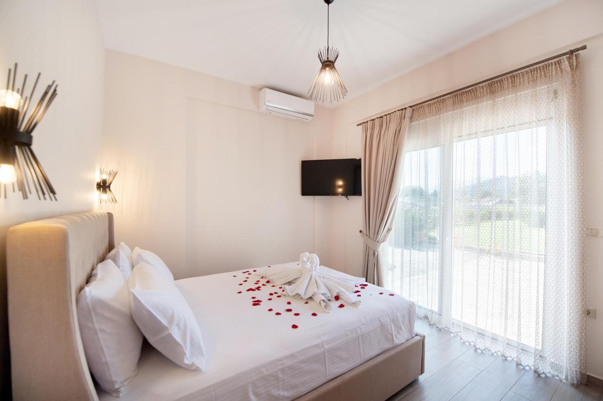 Ruellia Luxury Apartments Kalligoni 外观 照片
