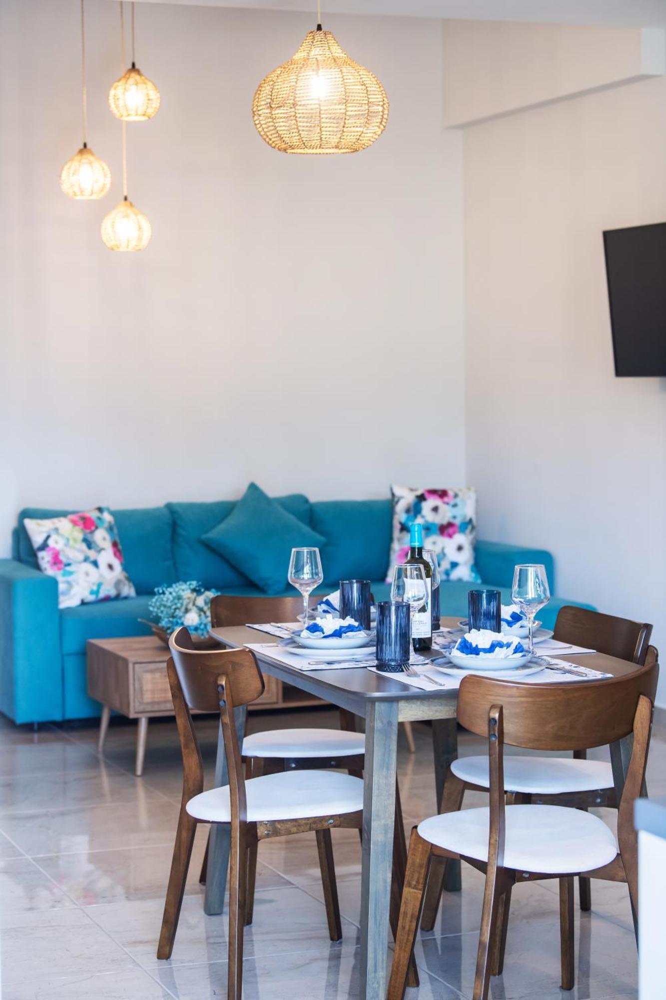 Ruellia Luxury Apartments Kalligoni 外观 照片