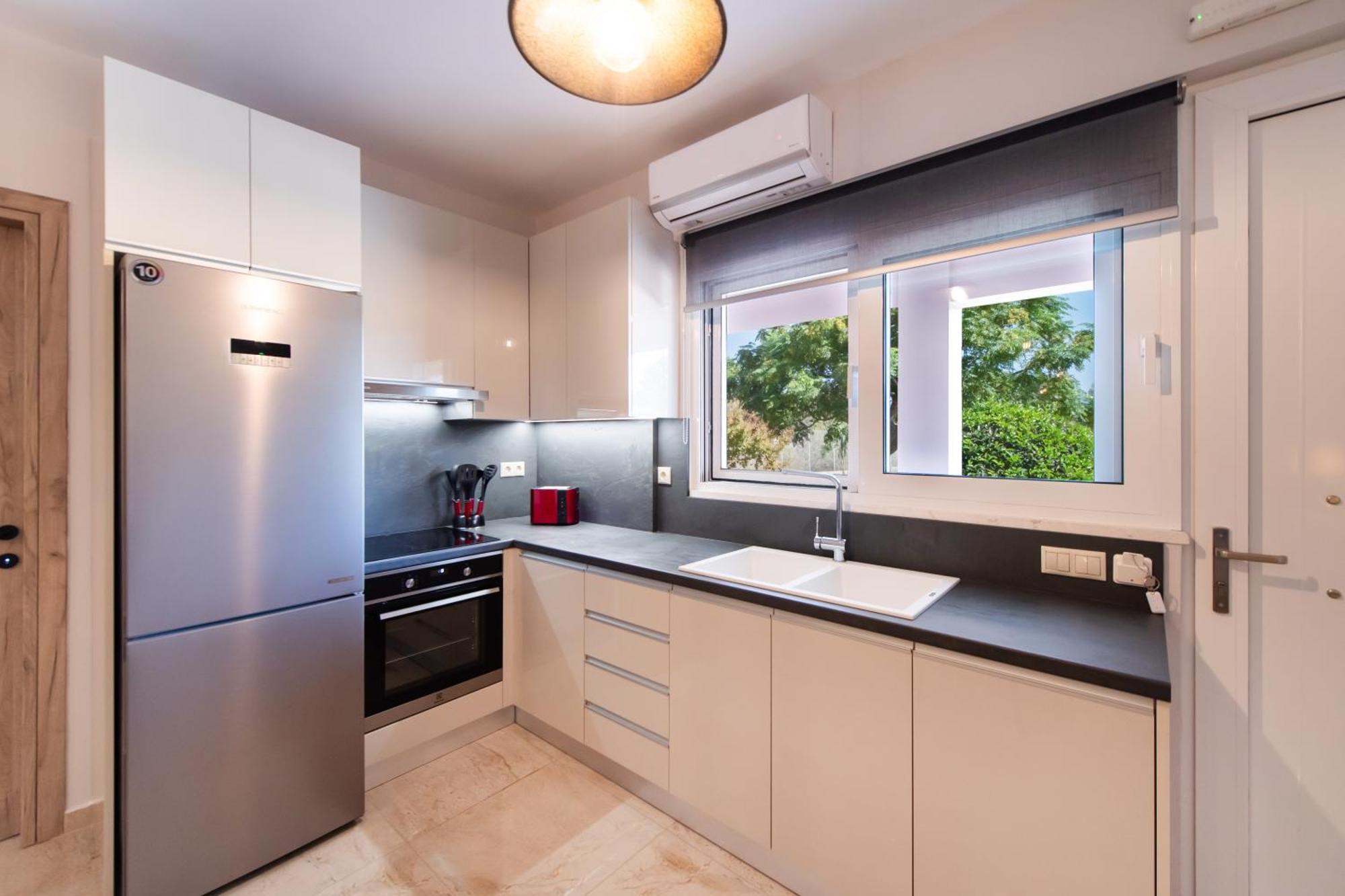 Ruellia Luxury Apartments Kalligoni 外观 照片
