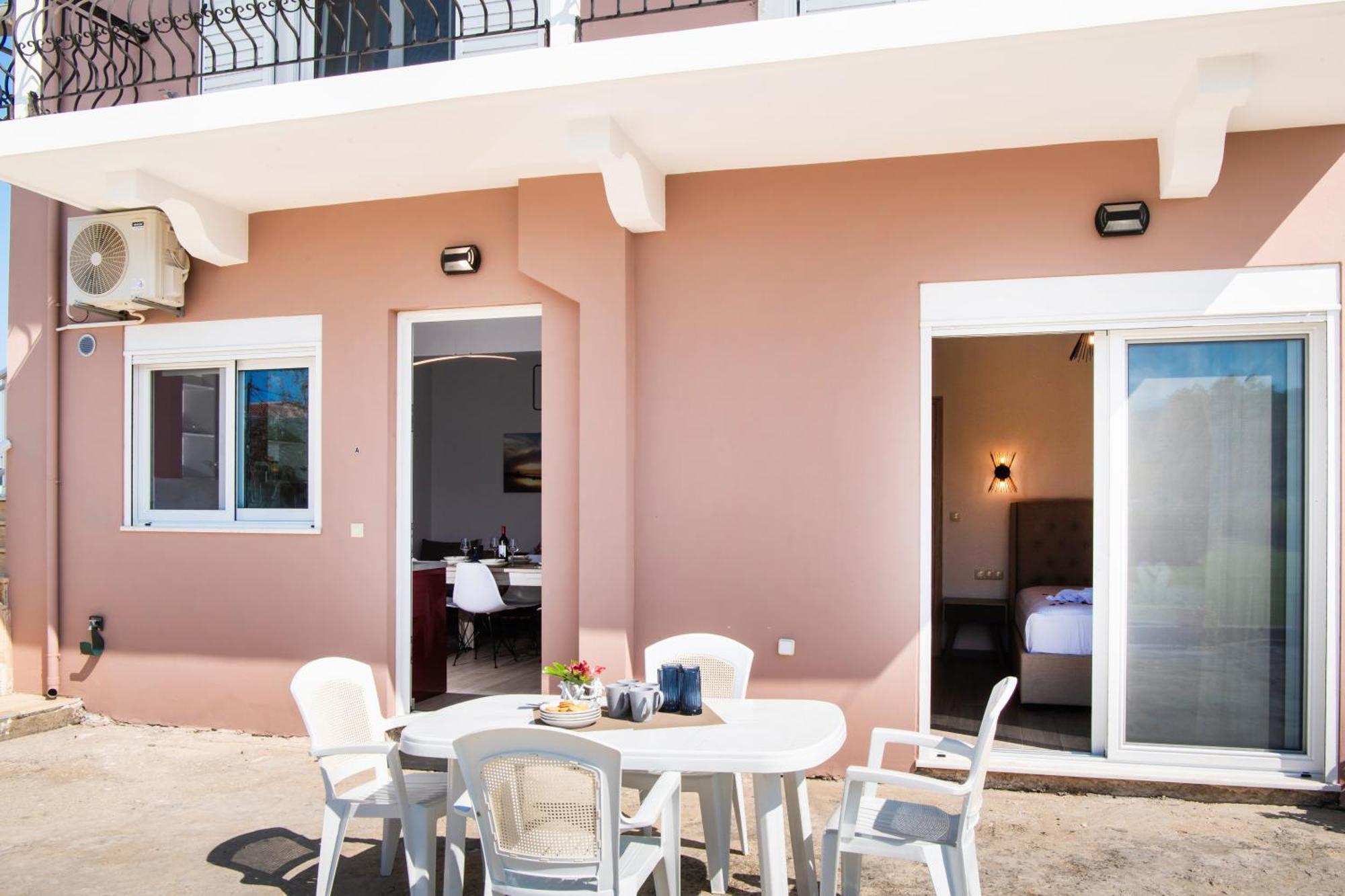 Ruellia Luxury Apartments Kalligoni 外观 照片